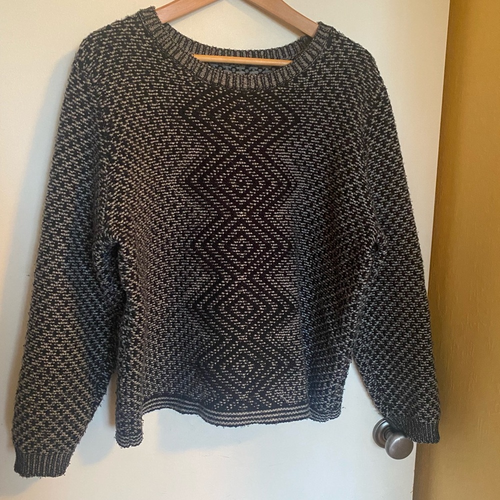 GAP Pullover Sweater Women’s XL(ish)